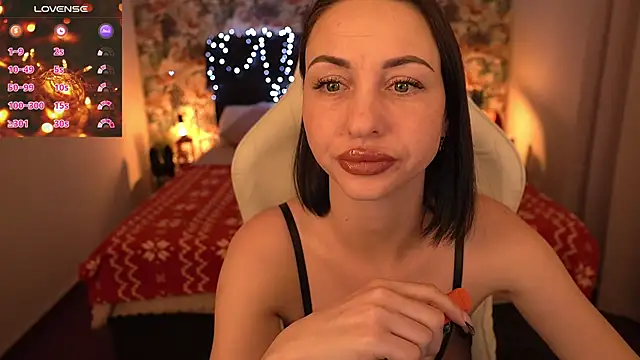 KristiiMax online show from 28, 12, 2024