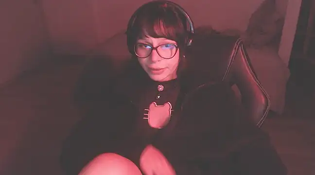 Snapshot of modjo_ chatting on 13, 12, 2024 modjo online show from 13, 12, 2024