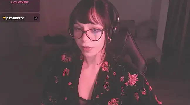 Snapshot of modjo_ chatting on 21, 12, 2024 modjo online show from 21, 12, 2024