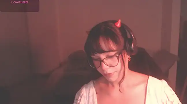 Snapshot of modjo_ chatting on 31, 1, 2025 modjo online show from 31, 1, 2025