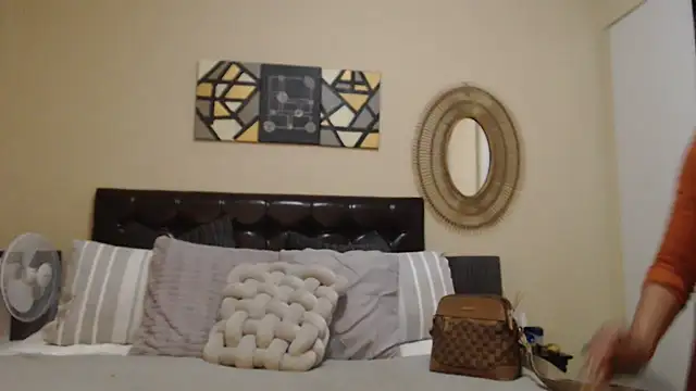 Snapshot of Creamyass22 chatting on 23, 2, 2026 Creamyass22 online show from 23, 2, 2026