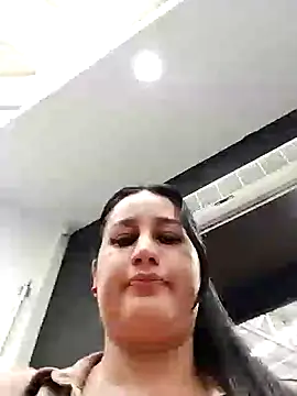 keilymadam online show from 29, 1, 2025