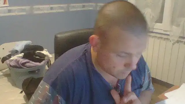 manubm03 online show from 10, 10, 2025