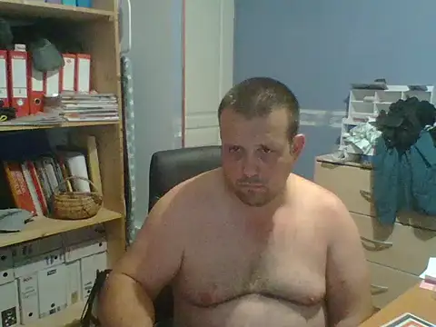 manubm03 online show from 27, 6, 2026