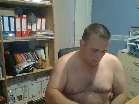 manubm03 online show from 31, 7, 2026