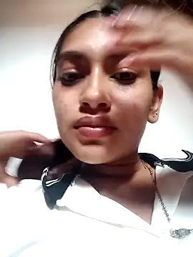 Snapshot of annie-19 chatting on 1, 12, 2024 annie-19 online show from 1, 12, 2024