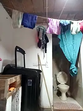 Snapshot of annie-19 chatting on 29, 12, 2024 annie-19 online show from 29, 12, 2024