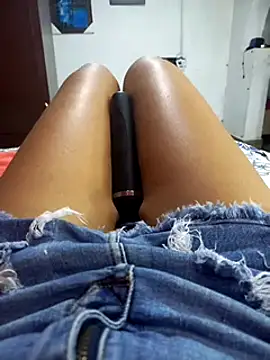 Snapshot of annie-19 chatting on 29, 1, 2025 annie-19 online show from 29, 1, 2025