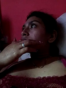 Snapshot of annie-19 chatting on 1, 2, 2025 annie-19 online show from 1, 2, 2025