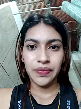 Snapshot of annie-19 chatting on 2, 2, 2025 annie-19 online show from 2, 2, 2025