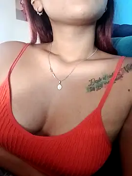 Snapshot of annie-19 chatting on 20, 9, 2025 annie-19 online show from 20, 9, 2025