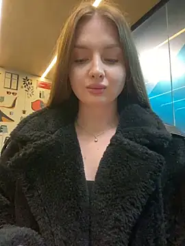 Snapshot of KrisMagnoly chatting on 7, 11, 2025 KrisMagnoly online show from 7, 11, 2025