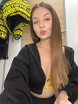 Snapshot of KrisMagnoly chatting on 14, 1, 2026 KrisMagnoly online show from 14, 1, 2026