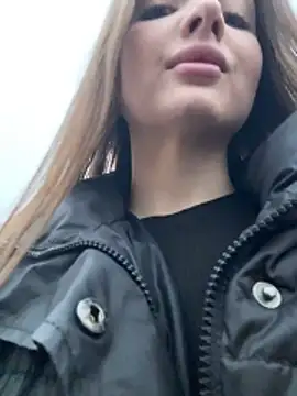 Snapshot of KrisMagnoly chatting on 19, 3, 2026 KrisMagnoly online show from 19, 3, 2026