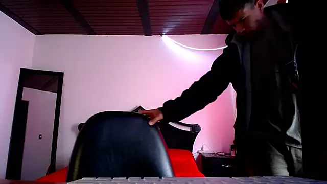 Snapshot of Deiby_casas chatting on 14, 2, 2025 Deiby casas online show from 14, 2, 2025