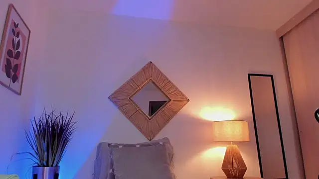 Antonellachic73 online show from 5, 11, 2025