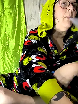 davisdesiresxh online show from 2, 1, 2025