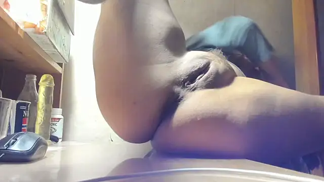 Snapshot of FrumCake chatting on 19, 1, 2025 FrumCake online show from 19, 1, 2025