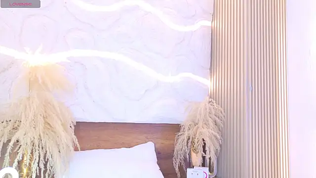 dojacandice online show from 23, 7, 2026