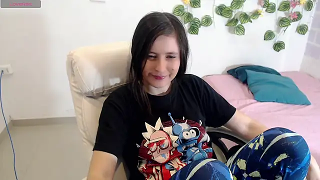 Snapshot of tania_sweet__ chatting on 11, 9, 2025 tania sweet   online show from 11, 9, 2025