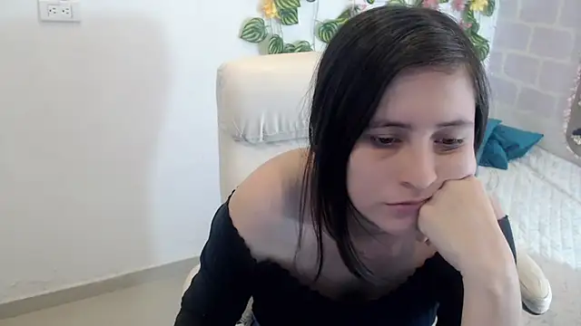 Snapshot of tania_sweet__ chatting on 26, 9, 2025 tania sweet   online show from 26, 9, 2025