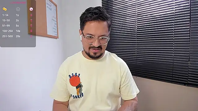 Snapshot of DaviidEvans_ chatting on 22, 12, 2024 DaviidEvans online show from 22, 12, 2024