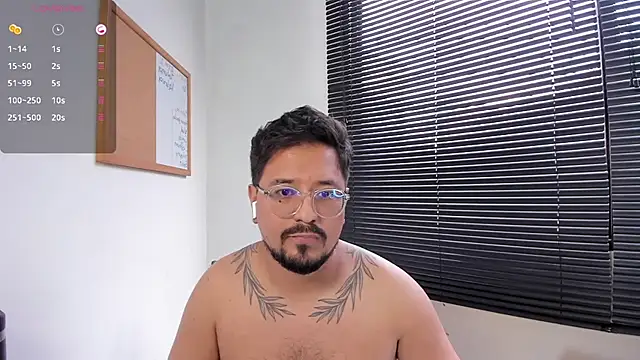 Snapshot of DaviidEvans_ chatting on 22, 12, 2024 DaviidEvans online show from 22, 12, 2024