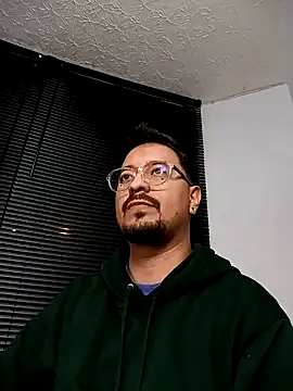 Snapshot of DaviidEvans_ chatting on 29, 12, 2024 DaviidEvans online show from 29, 12, 2024