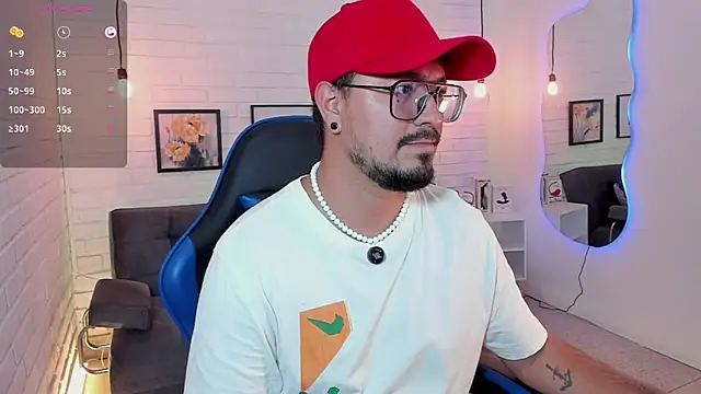 Snapshot of DaviidEvans_ chatting on 13, 9, 2025 DaviidEvans online show from 13, 9, 2025