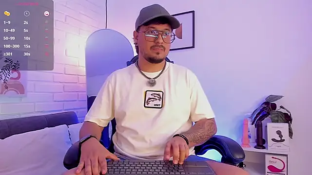 Snapshot of DaviidEvans_ chatting on 12, 1, 2026 DaviidEvans online show from 12, 1, 2026