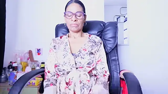 Aries Mature online show from 5, 7, 2026