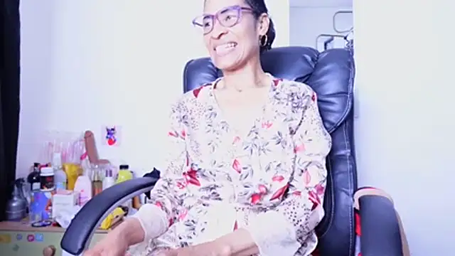Aries Mature online show from 5, 7, 2026