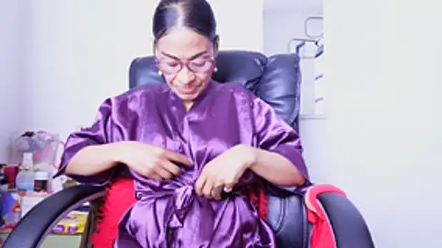 Aries Mature online show from 23, 7, 2026
