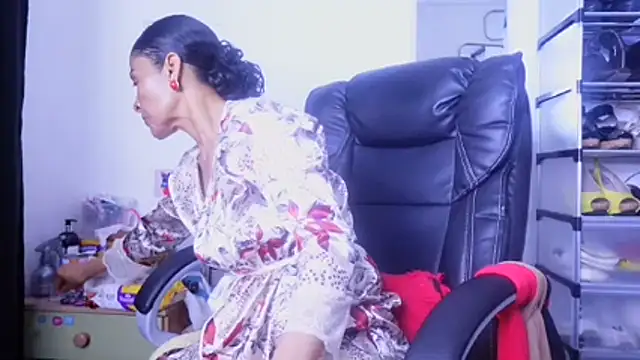 Aries Mature online show from 30, 7, 2026