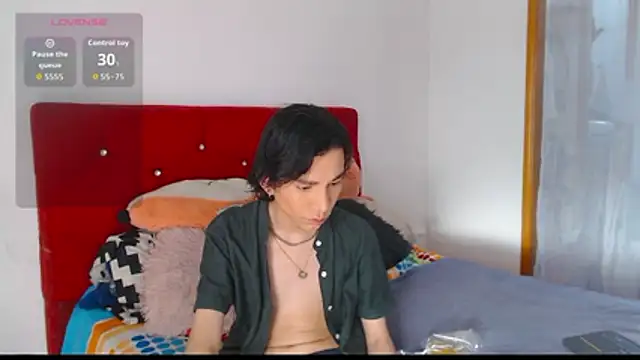 Snapshot of LAICK_01 chatting on 14, 11, 2025 LAICK 01 online show from 14, 11, 2025