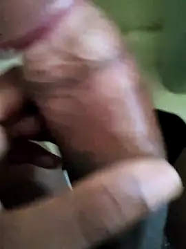 Snapshot of Arthu2r chatting on 28, 2, 2025 Arthu2r online show from 28, 2, 2025