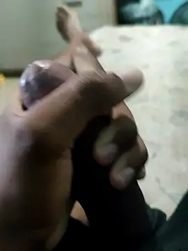 Snapshot of Arthu2r chatting on 26, 11, 2025 Arthu2r online show from 26, 11, 2025