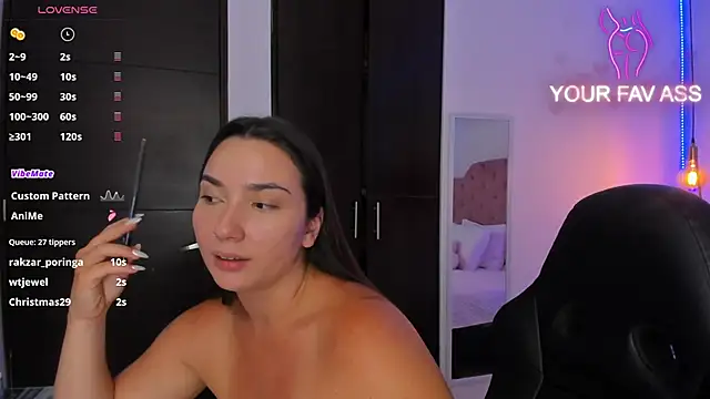Snapshot of ava_blue chatting on 10, 1, 2025 ava blue online show from 10, 1, 2025