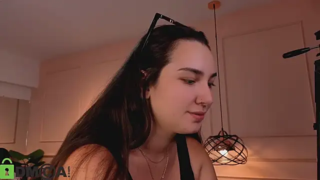 ava blue online show from 5, 3, 2026