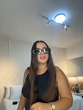 ava blue online show from 23, 7, 2026
