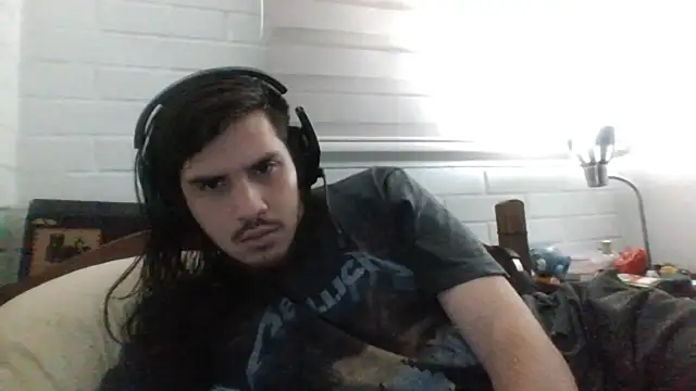 Snapshot of hung_weeb chatting on 11, 3, 2025 hung weeb online show from 11, 3, 2025