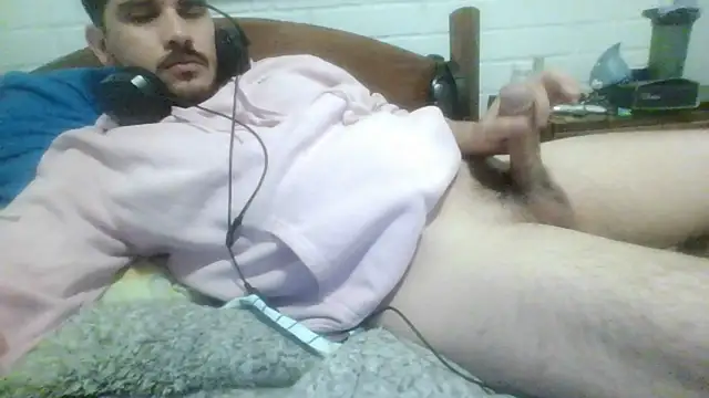 hung weeb online show from 16, 3, 2026