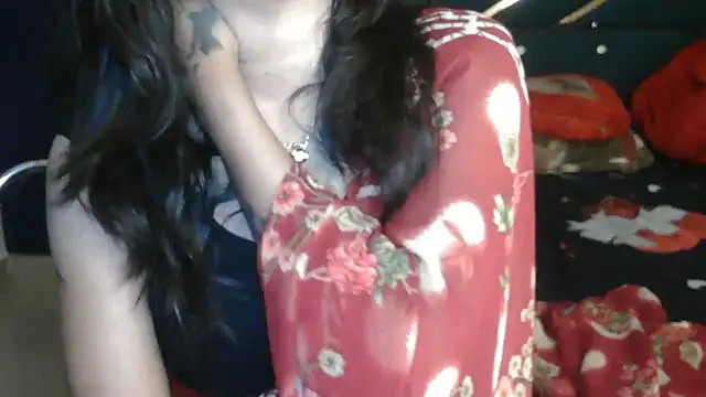 Snapshot of JannatDoll1 chatting on 27, 11, 2025 JannatDoll1 online show from 27, 11, 2025