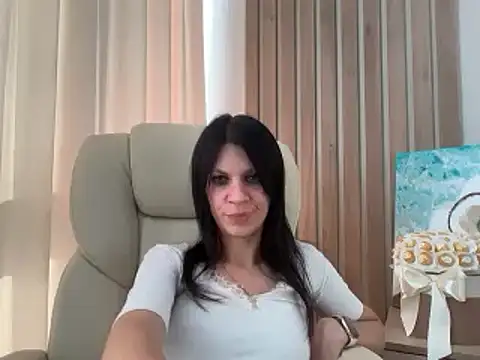 Snapshot of InjaAtHome chatting on 28, 7, 2026 InjaAtHome online show from 28, 7, 2026