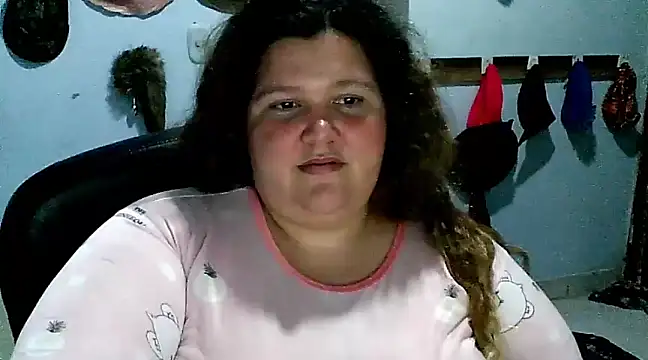 squirt322bbw online show from 20, 3, 2025