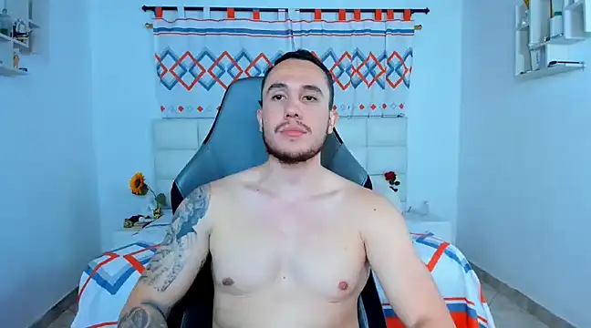 Snapshot of juan__jimenez chatting on 11, 12, 2024 juan  jimenez online show from 11, 12, 2024