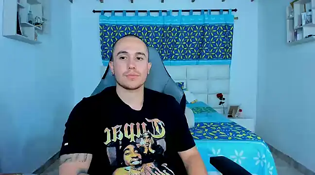 Snapshot of juan__jimenez chatting on 25, 1, 2025 juan  jimenez online show from 25, 1, 2025