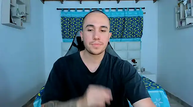 Snapshot of juan__jimenez chatting on 10, 2, 2025 juan  jimenez online show from 10, 2, 2025