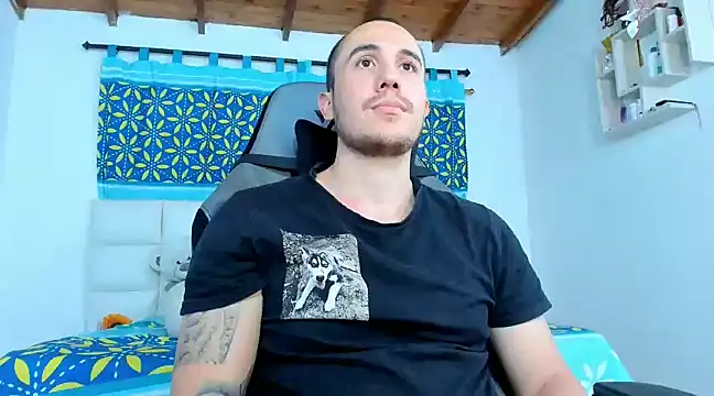 Snapshot of juan__jimenez chatting on 21, 2, 2025 juan  jimenez online show from 21, 2, 2025