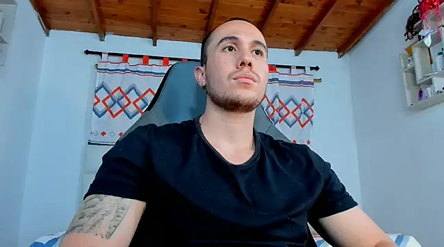 Snapshot of juan__jimenez chatting on 18, 3, 2025 juan  jimenez online show from 18, 3, 2025